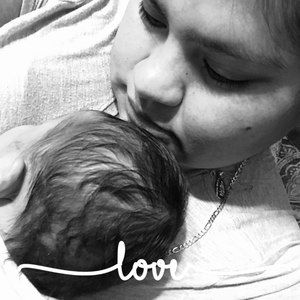 Meet your Posher, Mayra